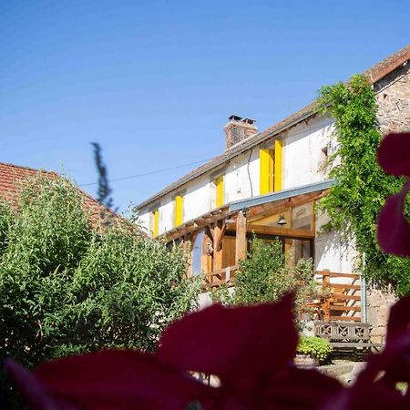 Bed and Breakfast Les Soleils Mérinchal Exteriér fotografie